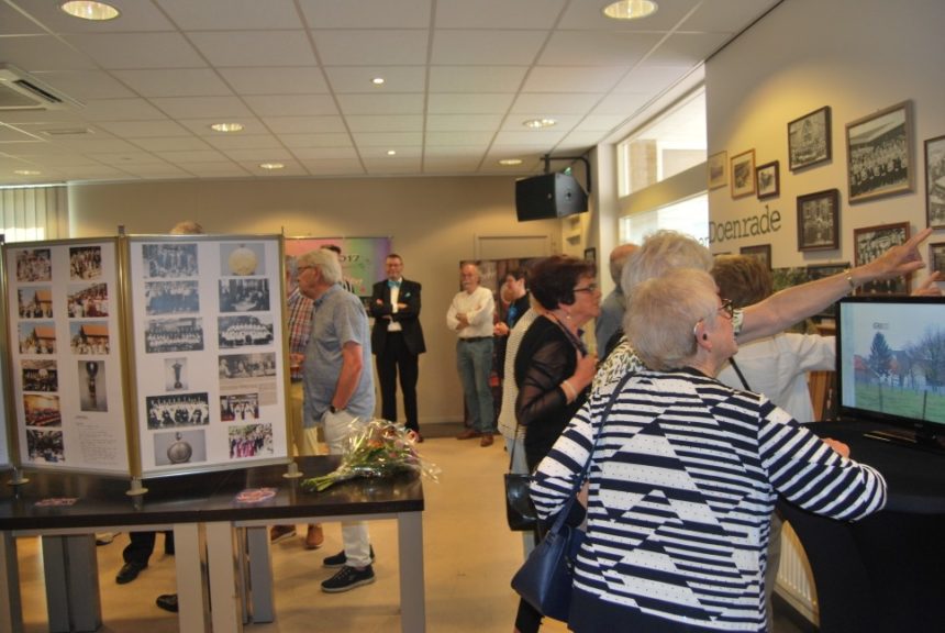 expositie Receptie 75 jaar Crescendo.